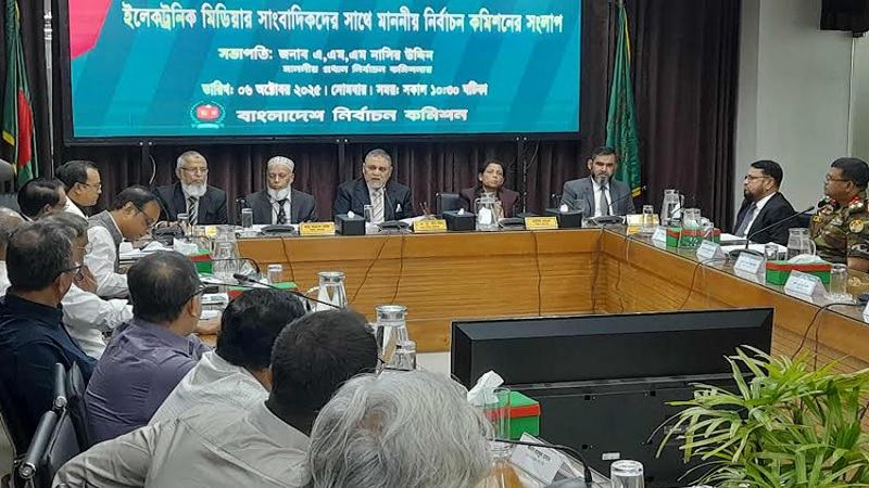 আয়নার মতো স্বচ্ছ একটি নির্বাচন করতে চাই— সিইসি