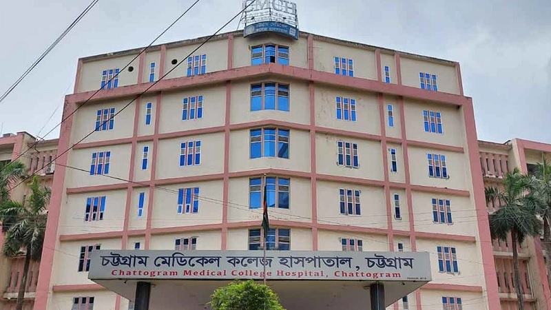 সীতাকুণ্ড থেকে উদ্ধার শিশুটির শ্বাসনালি কেটে গেছে: চমেকহা পরিচালক