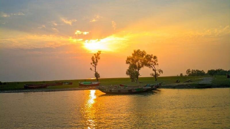 সৌন্দর্যের আরেক নাম ডোমখালী সমুদ্রসৈকত