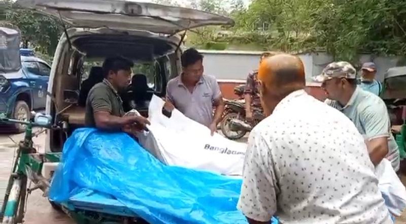 চাঁপাইনবাবগঞ্জে ধারালো অস্ত্রের আঘাতে নারীর মৃত্যু