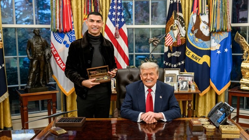 cr77