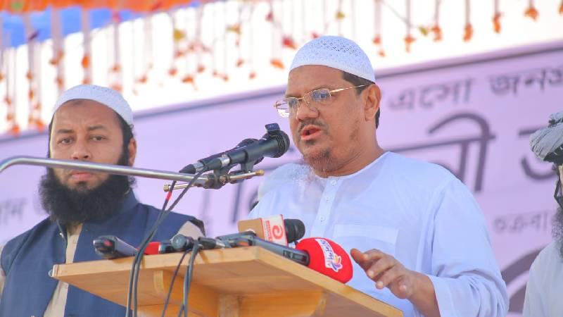 নির্বাচনে থাকা দুই জোটই দেশকে হতাশ করেছে: চরমোনাই পীর