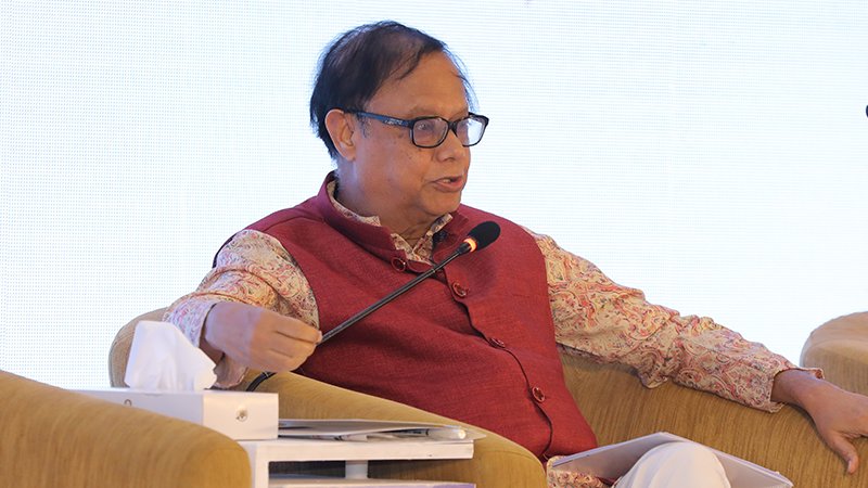 সবগুলো দুর্বল ব্যাংক একসঙ্গে একীভূত করা হবে না: গভর্নর