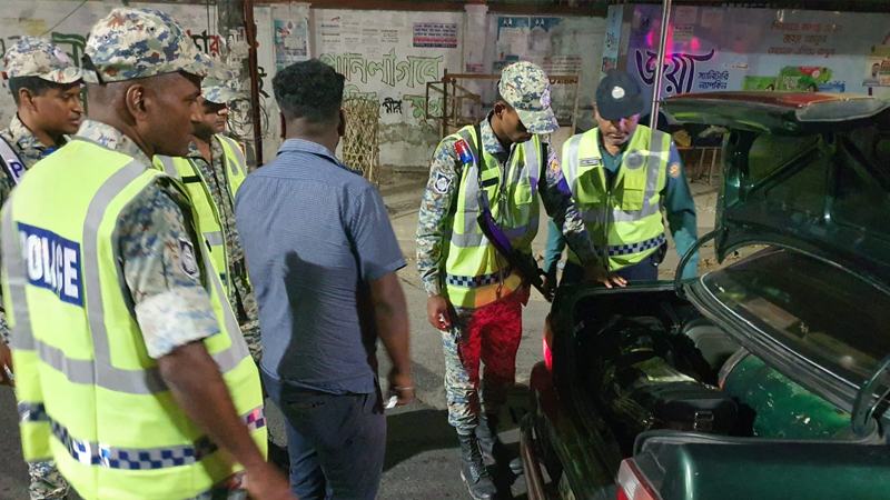 ২৪ ঘণ্টায় ডিএমপির বিভিন্ন থানায় ৬৪ মামলা, গ্রেফতার ১৭৪