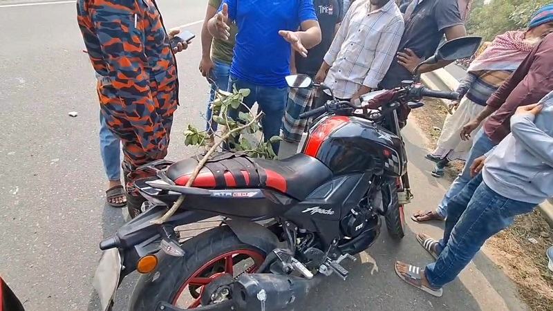 ঢাকা-মাওয়া এক্সপ্রেসওয়েতে মোটরসাইকেল দুর্ঘটনায় নিহত ২