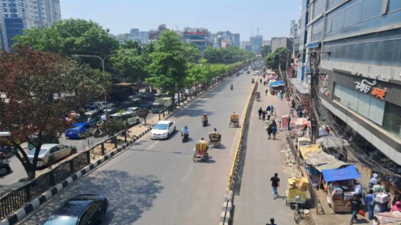 ছুটির দিনেও ঢাকার বাতাস ‘অস্বাস্থ্যকর’