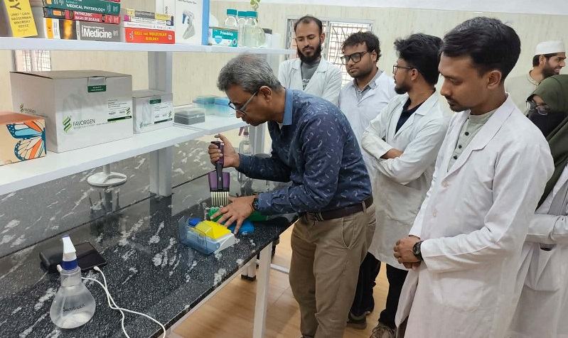 রাজশাহী বিশ্ববিদ্যালয়ে দেশের প্রথম ‘ইনকিউবেশন হাব’ চালু