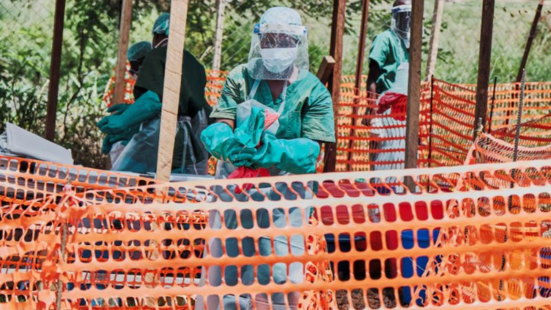 ebola1