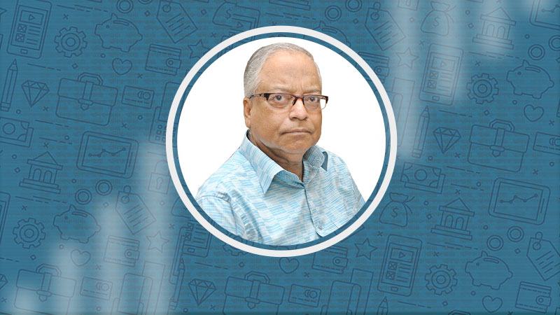 দক্ষ, শক্তিশালী ও নিরপেক্ষ আমলাতান্ত্রিক কাঠামোতে রূপান্তর এখন সরকারের প্রাথমিক চ্যালেঞ্জ