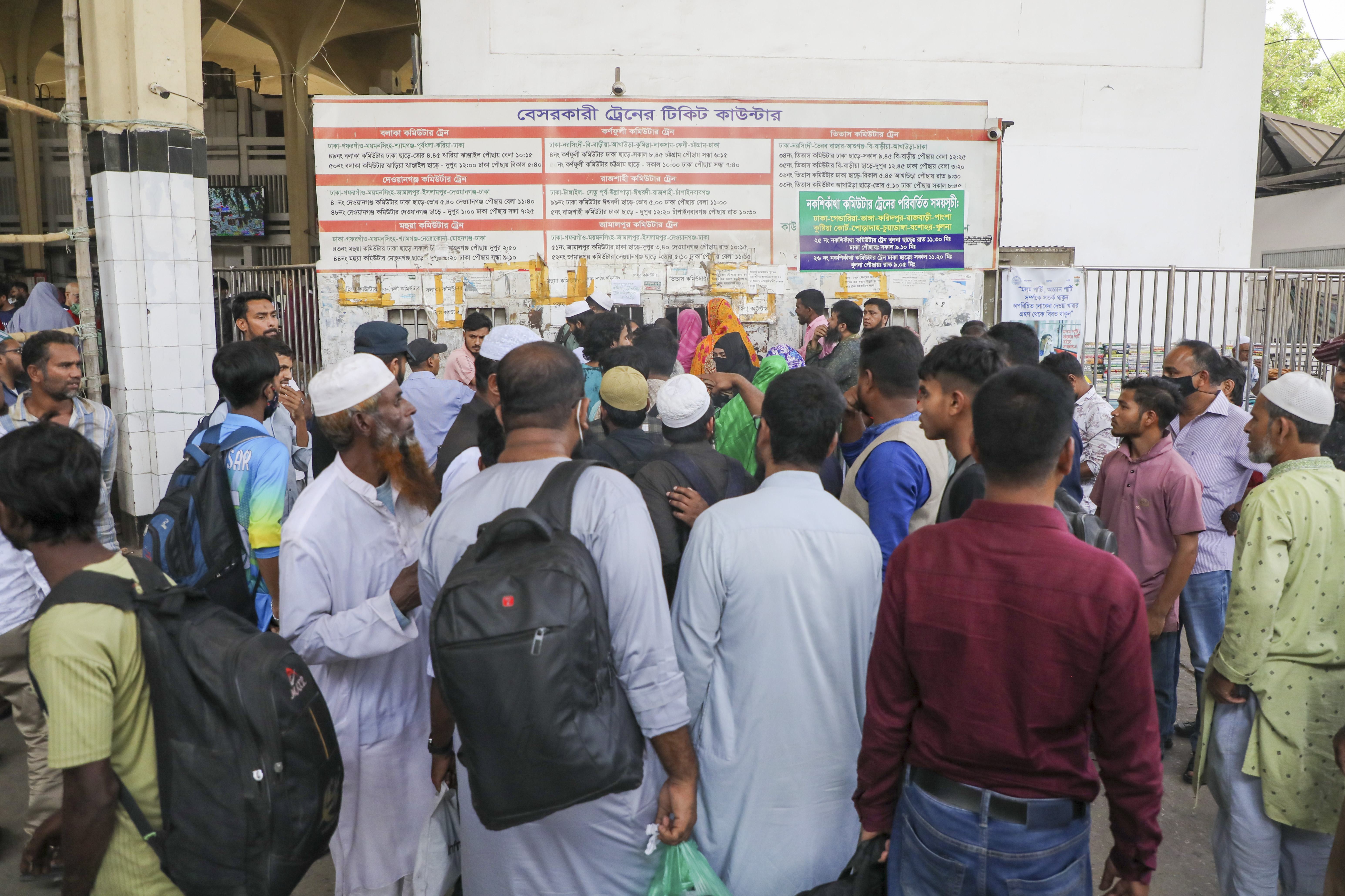 eid_journey_kamalapur_250325_01