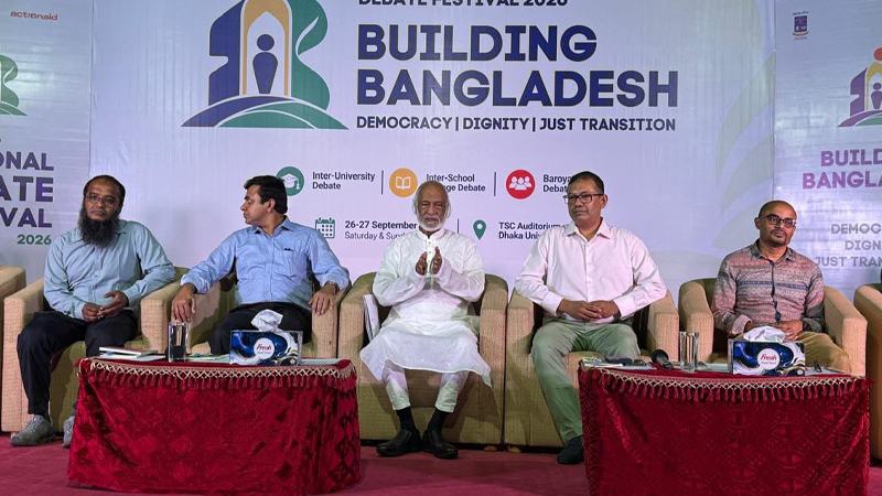 শিক্ষার্থীদের লেখাপড়ার পাশাপাশি সৃজনশীল কার্যক্রমে যুক্ত হওয়ায় আহ্বান এলজিআরডি মন্ত্রীর