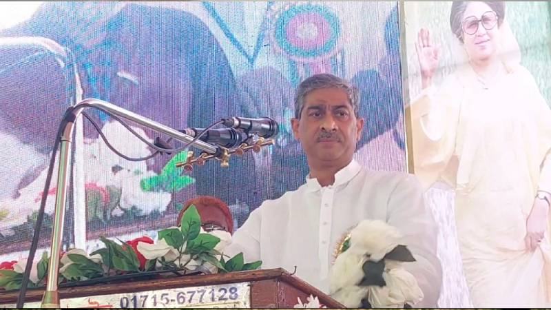 ‎নেতা হয়ে মোড়লগিরি করবেন, এই মনোভাব থেকে সরে আসতে হবে: এ্যানি