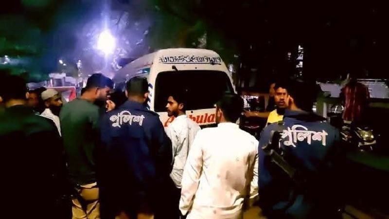 ফেনীর লালপোলে সড়ক দুর্ঘটনায় নিহত ১,আহত ৮