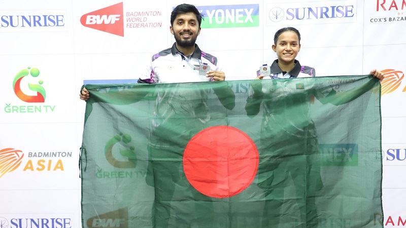 ফাইনালে হেরেছেন বাংলাদেশের জুমার ও ঊর্মি
