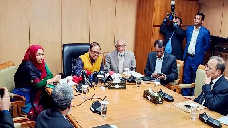 প্রথম ২ দিনে সম্মিলিত ইসলামী ব্যাংকে আমানত জমা ৪৪ কোটি টাকা: গভর্নর