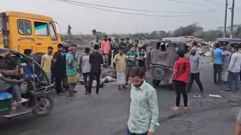 গাজীপুরে লরি-অটোরিকশার সংঘর্ষে দুজনের মৃত্যু