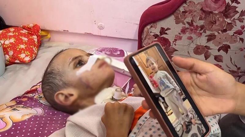 গাজার ছোট্ট আমরের লড়াই: মায়ের খোঁজে এক নিষ্পাপ চোখের যুদ্ধ