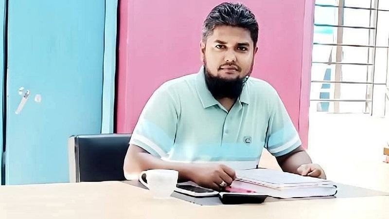 গাইবান্ধায় বাস চাপায় কলেজের হিসাবরক্ষক নিহত