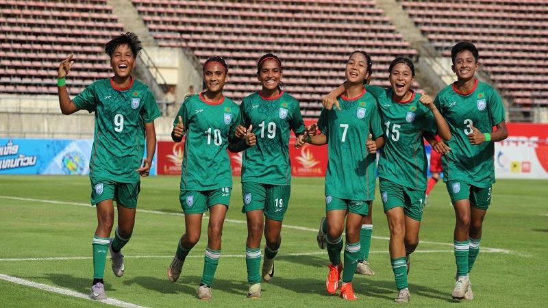 এশিয়ান কাপের মূল পর্বে উঠে  ইতিহাস গড়ল বাংলাদেশ অনূর্ধ্ব-২০ নারীরা