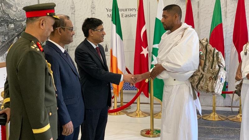 সৌদি আরবে পৌঁছেছে বাংলাদেশের প্রথম হজ ফ্লাইট