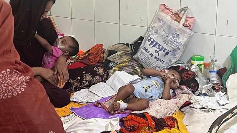 রামেকে হামের উপসর্গ নিয়ে ২ শিশুর মৃত্যু, নতুন ভর্তি ২০ জন