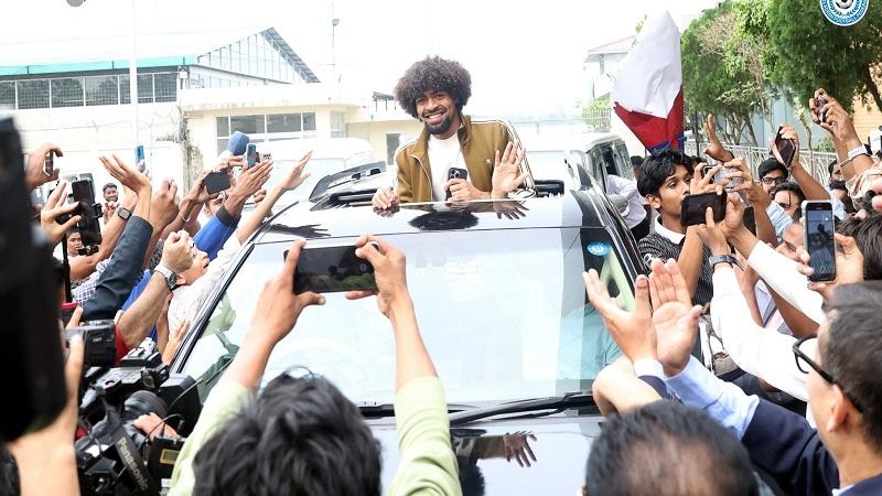 বাংলাদেশের হয়ে খেলতে এসে গেছেন হামজা চৌধুরী