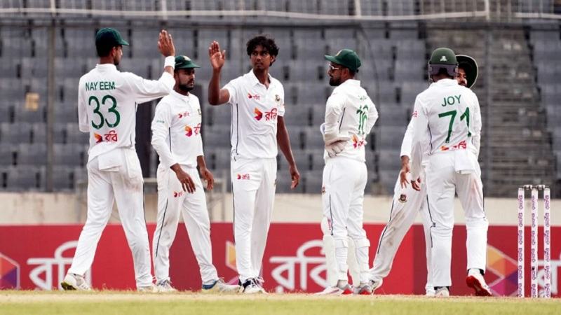 ভেরাইনার সেঞ্চুরিতে ২০২ রানের লিড প্রোটিয়াদের