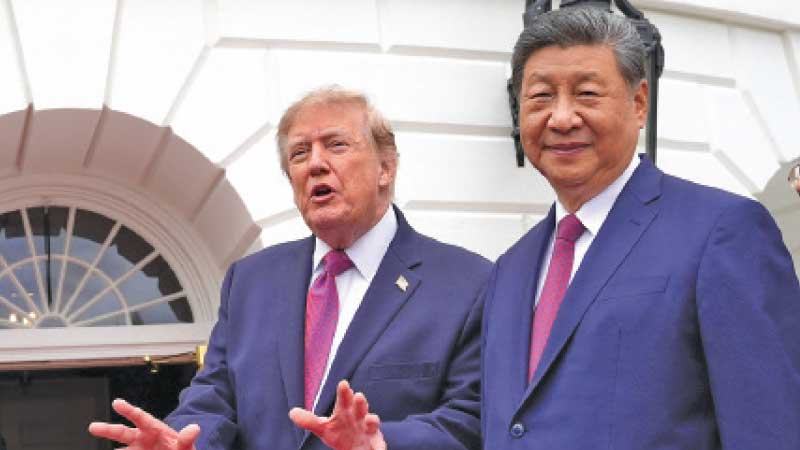 যুক্তরাষ্ট্রে পৌঁছেছেন চীনের প্রেসিডেন্ট শি জিনপিং স্বাগত জানালেন ট্রাম্প
