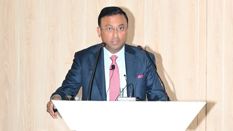 প্রধান শক্তিগুলোর সঙ্গে সম্পর্কে সুযোগ-চ্যালেঞ্জ বিবেচনার তাগিদ হুমায়ুন কবিরের