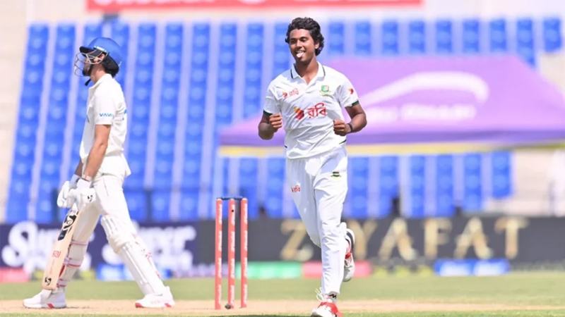 প্রথম বাংলাদেশী পেসার হিসেবে টেস্টে হ্যাটট্রিক হাসান মাহমু্দের