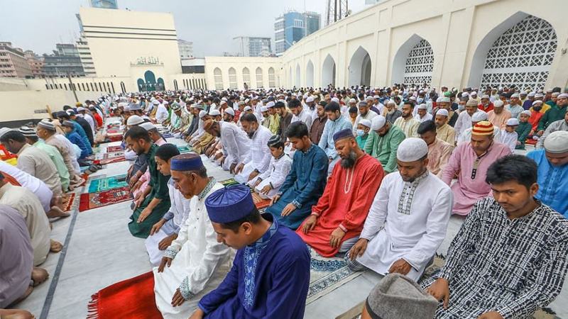 জাতীয় মসজিদে ঈদের ৫ জামাত