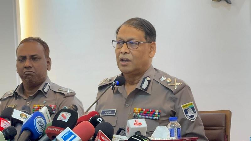 নির্বাচনে যেকোনো অস্ত্রই থ্রেট: আইজিপি