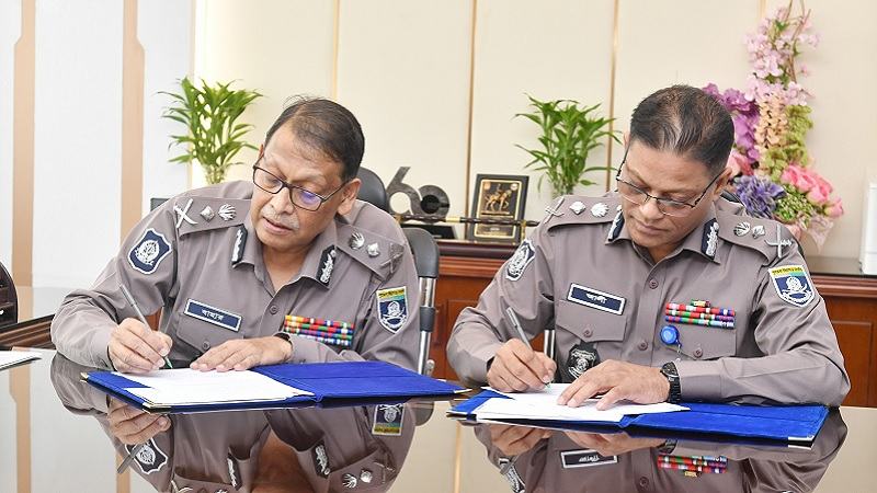 দায়িত্ব গ্রহণ করলেন নবনিযুক্ত আইজিপি