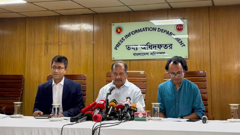 পরিবহণ ও নিত্যপণ্যের দাম নিয়ন্ত্রণে রাখতে ডিজেলের দাম বাড়ানো হয়নি: উপদেষ্টা জাহেদ উর রহমান