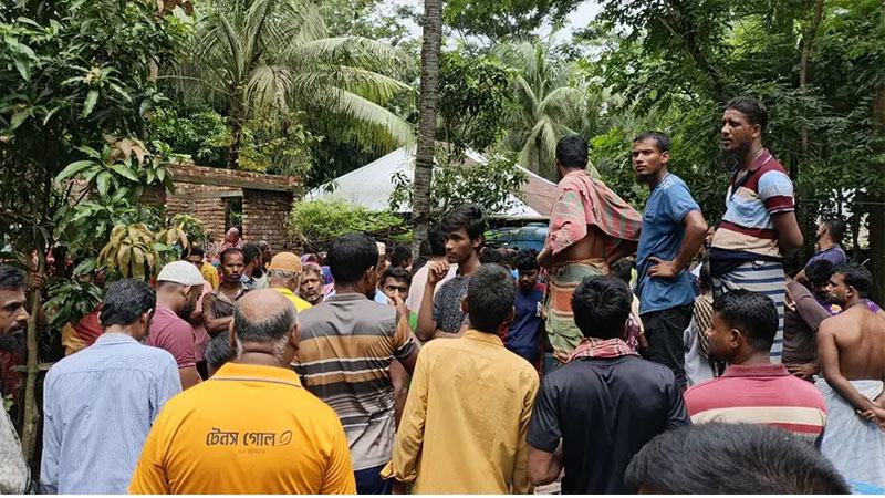 ‎বাগেরহাটে একই পরিবারের তিনজনের মরদেহ উদ্ধার