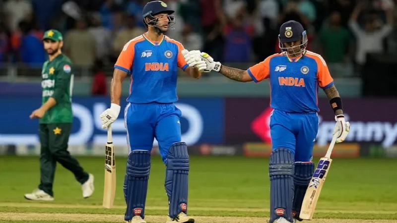 পাকিস্তানের সঙ্গে হাত মেলায়নি ভারত, ম্যাচ শেষে নতুন বিতর্ক