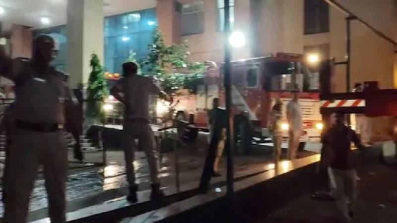 ভারতের জয়পুরে হাসপাতালে ভয়াবহ আগুন, ৬ রোগীর মৃত্যু
