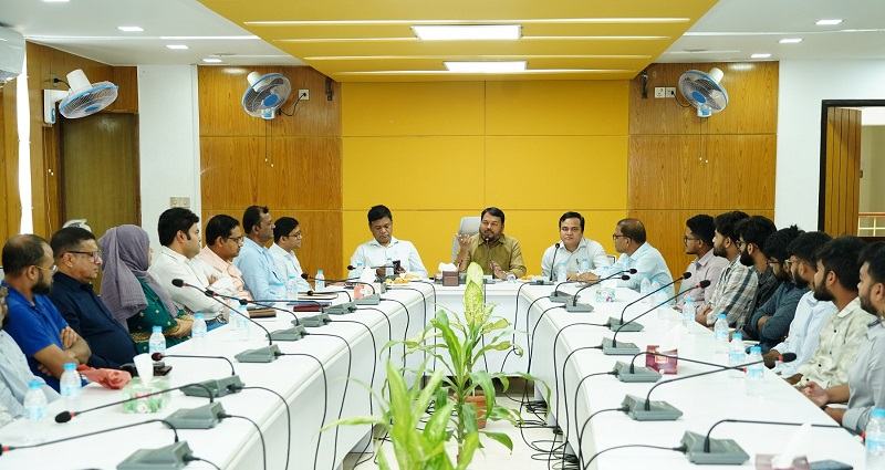 রাসিকে প্রথমবার ইন্টার্নশিপের সুযোগ পেলেন রুয়েটের ১৮ শিক্ষার্থী