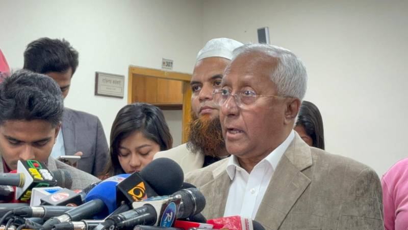 প্রার্থীদের অস্ত্রের লাইসেন্সের বিষয়ে স্বরাষ্ট্র উপদেষ্টার সঙ্গে ইসির আলোচনা হয়নি: ইসি সচিব