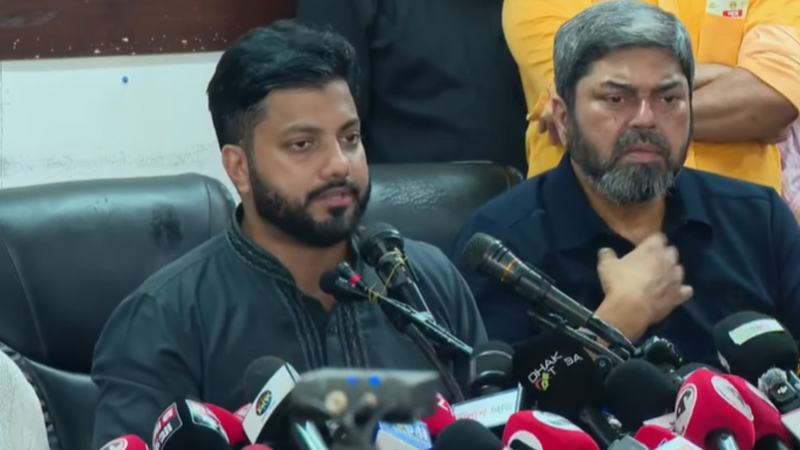 প্রতিমন্ত্রীর পদ থেকে ইস্তফা দিলেন ইশরাক হোসেন