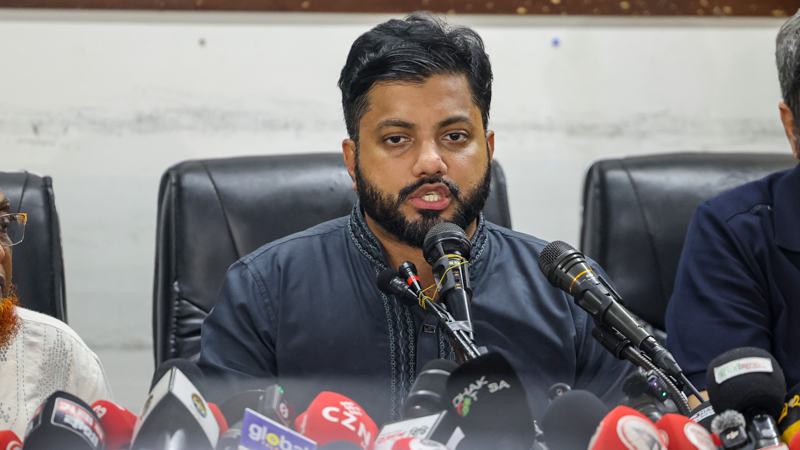 প্রধানমন্ত্রী আমাকে পদত্যাগের নির্দেশ দিয়ে সেরা পরামর্শটি দিয়েছিলেন: ইশরাক হোসেন