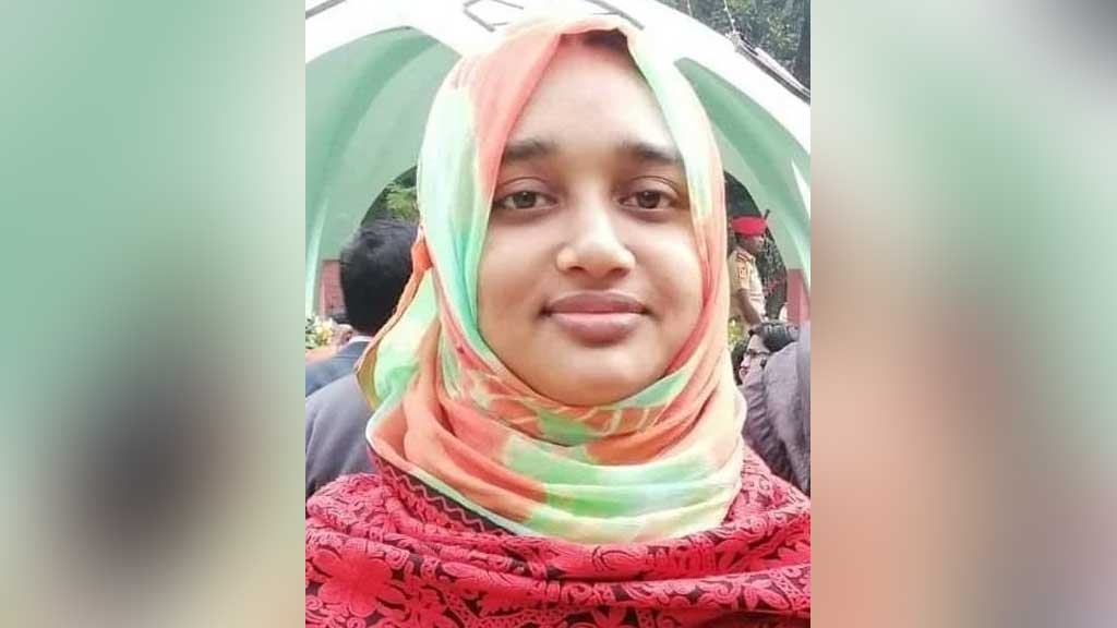 ইবির শিক্ষক হত্যা: কর্মচারী ফজলুসহ ৪ জনের বিরুদ্ধে থানায় অভিযোগ