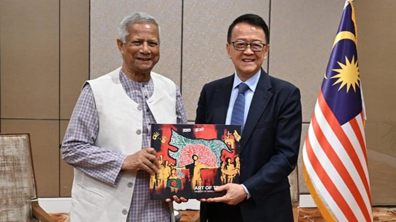 প্রধান উপদেষ্টার সঙ্গে সানওয়ে গ্রুপের চেয়ারম্যানের সাক্ষাৎ