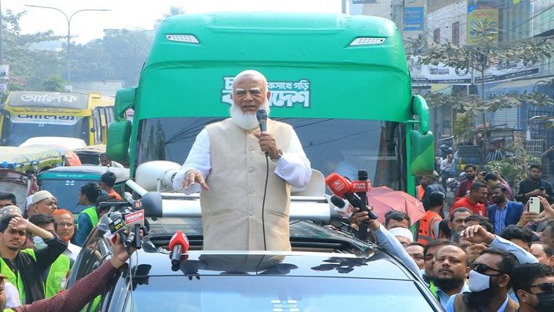 সবুজ বাসে জামায়াত আমিরের প্রচারণা শুরু