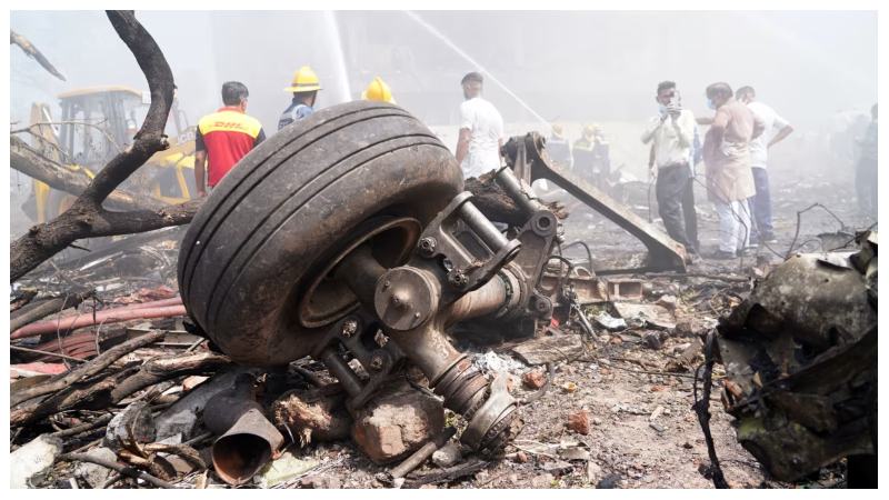 জ্বালানি সুইচ বন্ধ হওয়ায় বিধ্বস্ত হয় এয়ার ইন্ডিয়ার ফ্লাইট