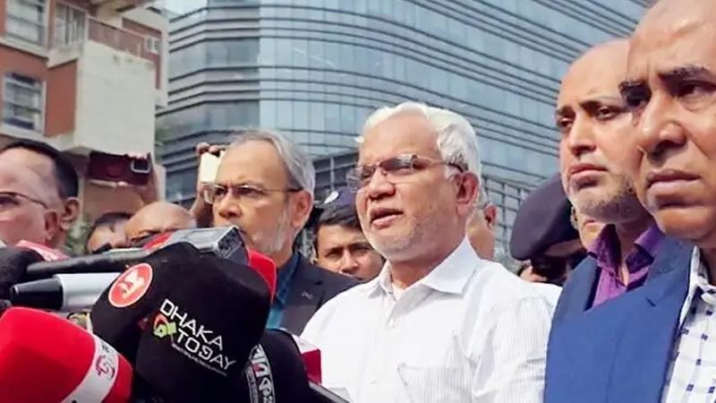 যুক্তরাজ্যের বিশেষজ্ঞ দল আসছে আজ, বিদেশে নেয়ার সিদ্ধান্ত দেবে মেডিকেল বোর্ড: ডা. জাহিদ