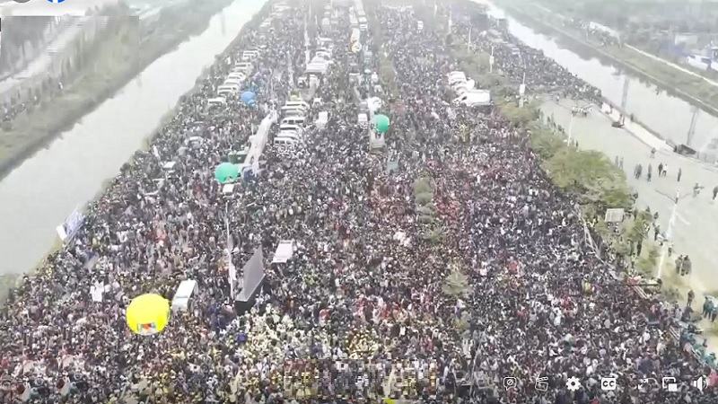 তারেক রহমানের সংবর্ধনাস্থলে মানুষের ঢল, চলছে স্লোগান