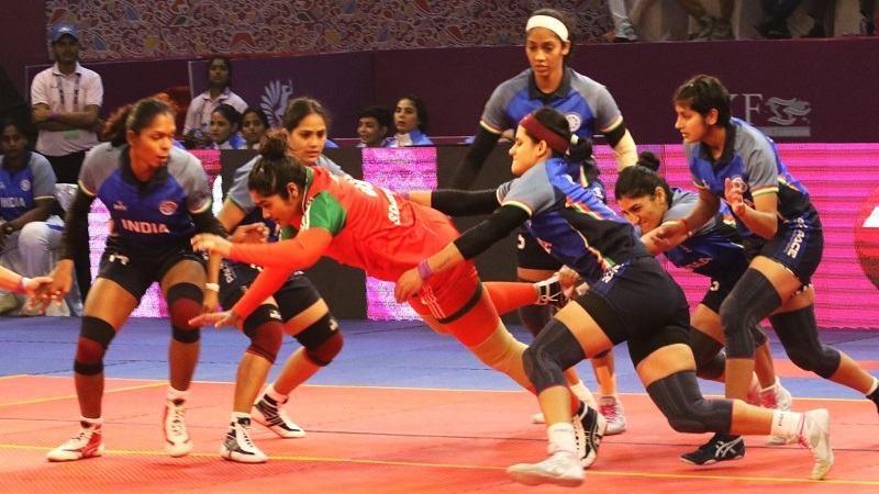চ্যাম্পিয়ন ভারতের কাছে হারল স্বাগতিক বাংলাদেশ