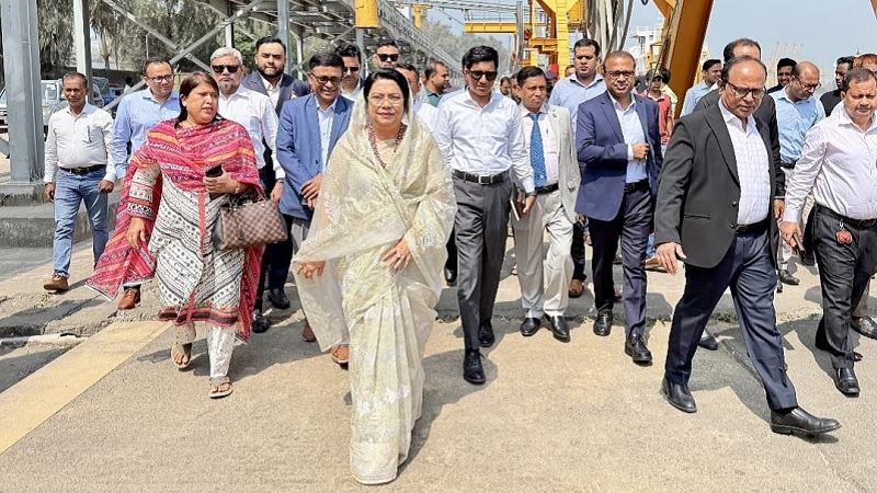রমজানে খাদ্য সরবরাহ স্বাভাবিক রাখতে আগাম প্রস্তুতির নির্দেশ খাদ্যমন্ত্রীর
