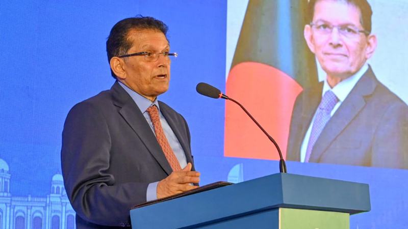বাংলাদেশকে দক্ষিণ এশিয়ার সবচেয়ে প্রতিযোগিতামূলক বিনিয়োগ গন্তব্যে পরিণত করব: পররাষ্ট্রমন্ত্রী